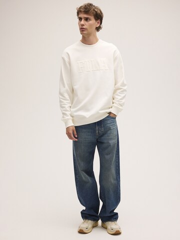 FILA Sweatshirt 'COREDO relaxed varsity brushed sweatshirt' in Wit