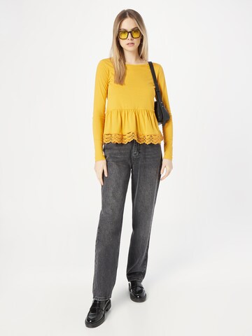 ABOUT YOU Shirt 'Cora' in Yellow