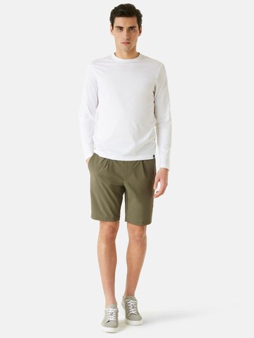 Boggi Milano Regular Shorts in Grün