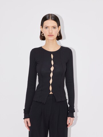 LeGer by Lena Gercke - Camiseta 'Rosa' en negro: frente