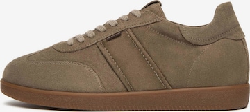 Nero Giardini Platform trainers in Brown: front