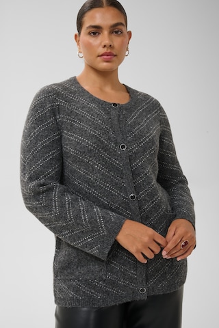 Cardigan 'Hilma ' KAFFE CURVE en gris