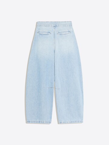 Bershka Sod Elegantne kavbojke | modra barva