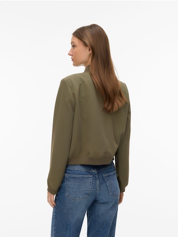 Veste mi-saison 'VMAmala' VERO MODA en vert