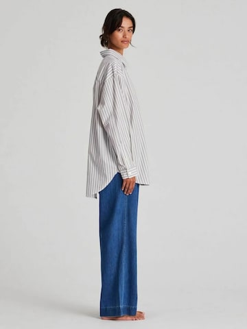 Camicia da donna ' Astrid ' di Gai+Lisva in bianco