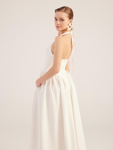 HOLLY LOLLY Kleid in Weiß
