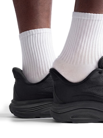 ALLSWIFT Running Shoes in Black