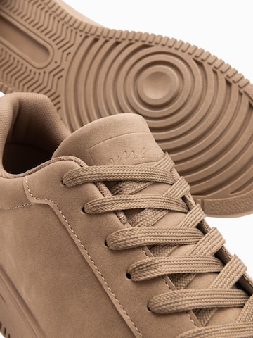 Ombre Platform trainers in Brown