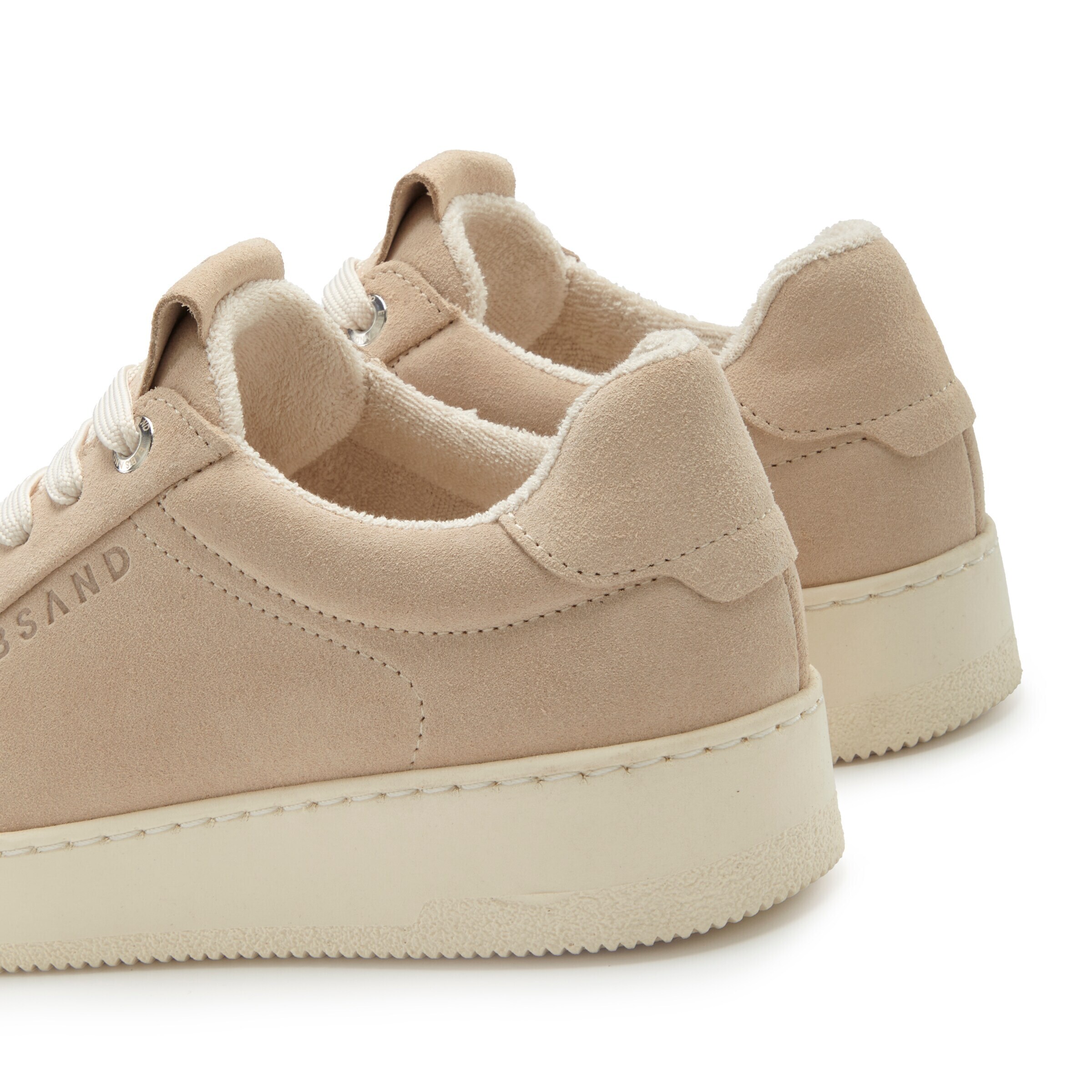 Sneaker bassa di Elbsand in beige