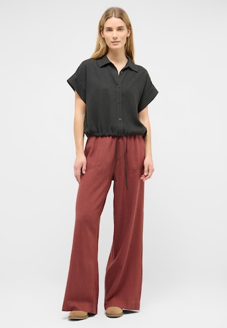 MUSTANG Loosefit Hose 'Lacey' in Rot