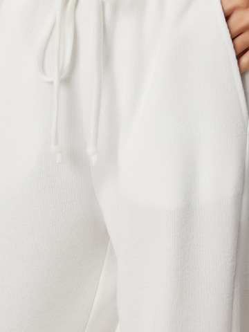 Wide leg Pantaloni 'Hose' di Happiness İstanbul in beige