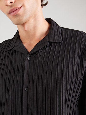 Comfort fit Camicia di TOPMAN in nero