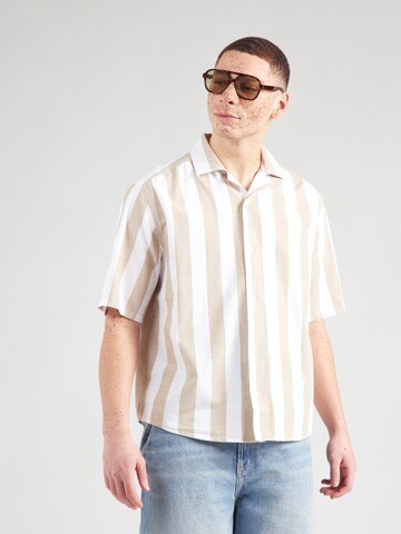 Fit confort Chemise 'ONSTES' Only & Sons en beige : devant