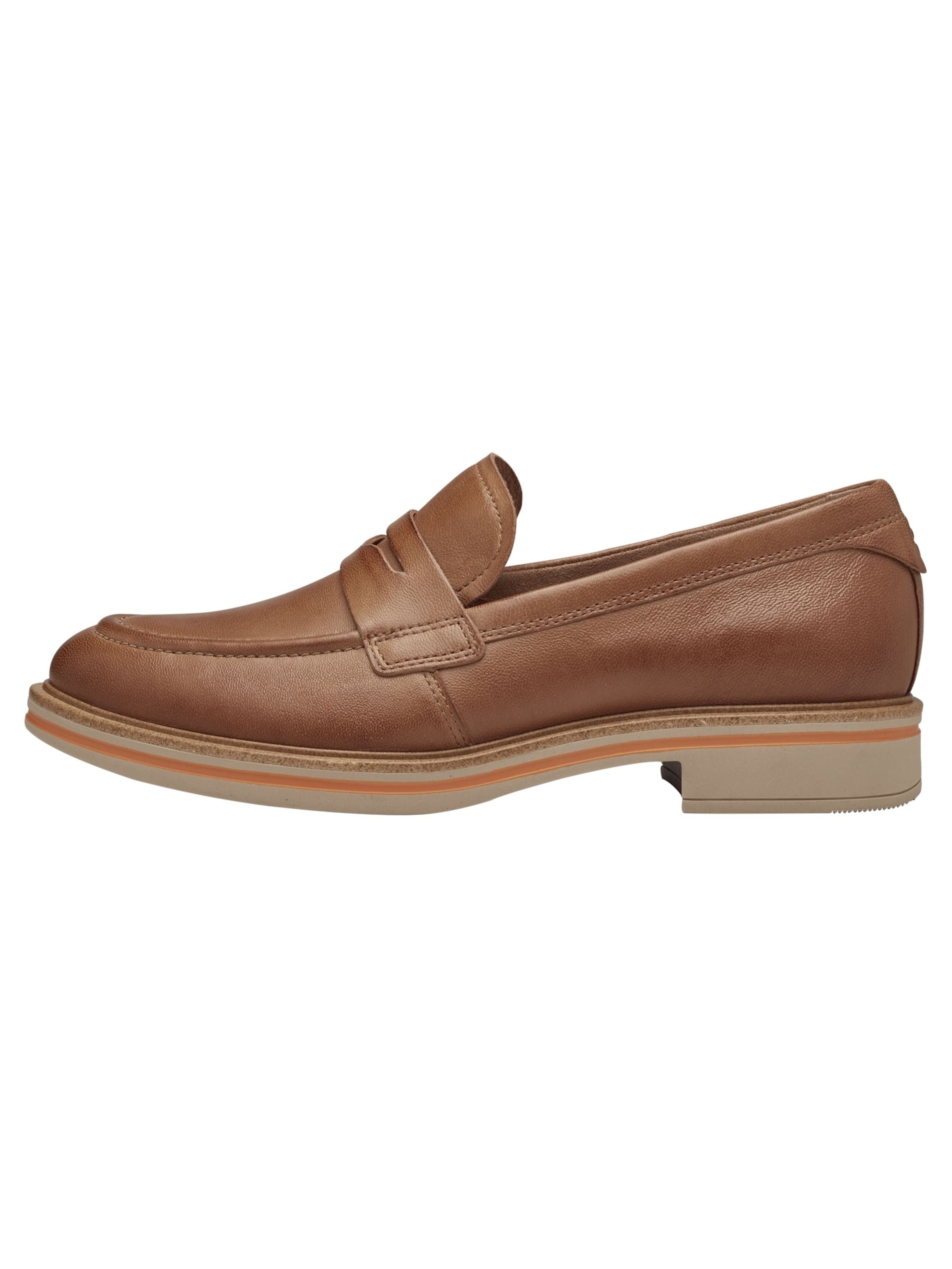 Chaussure basse Tamaris en marron