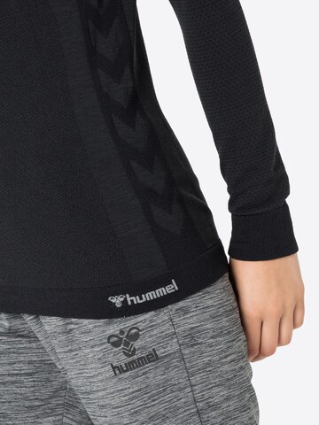 Tricou funcțional de la Hummel pe negru