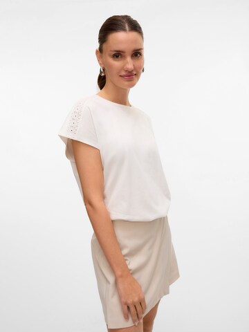 Maglietta 'VMEmmy' di VERO MODA in bianco