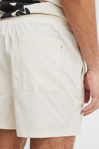 !Solid Regular Pants 'Faustino' in Beige