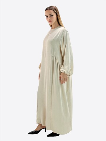 Elara Kleid in Beige