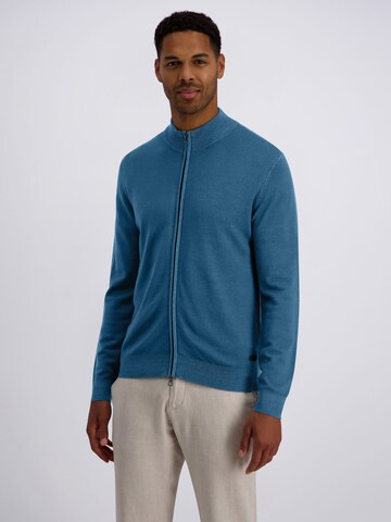 Vestes en maille PIERRE CARDIN en bleu : devant