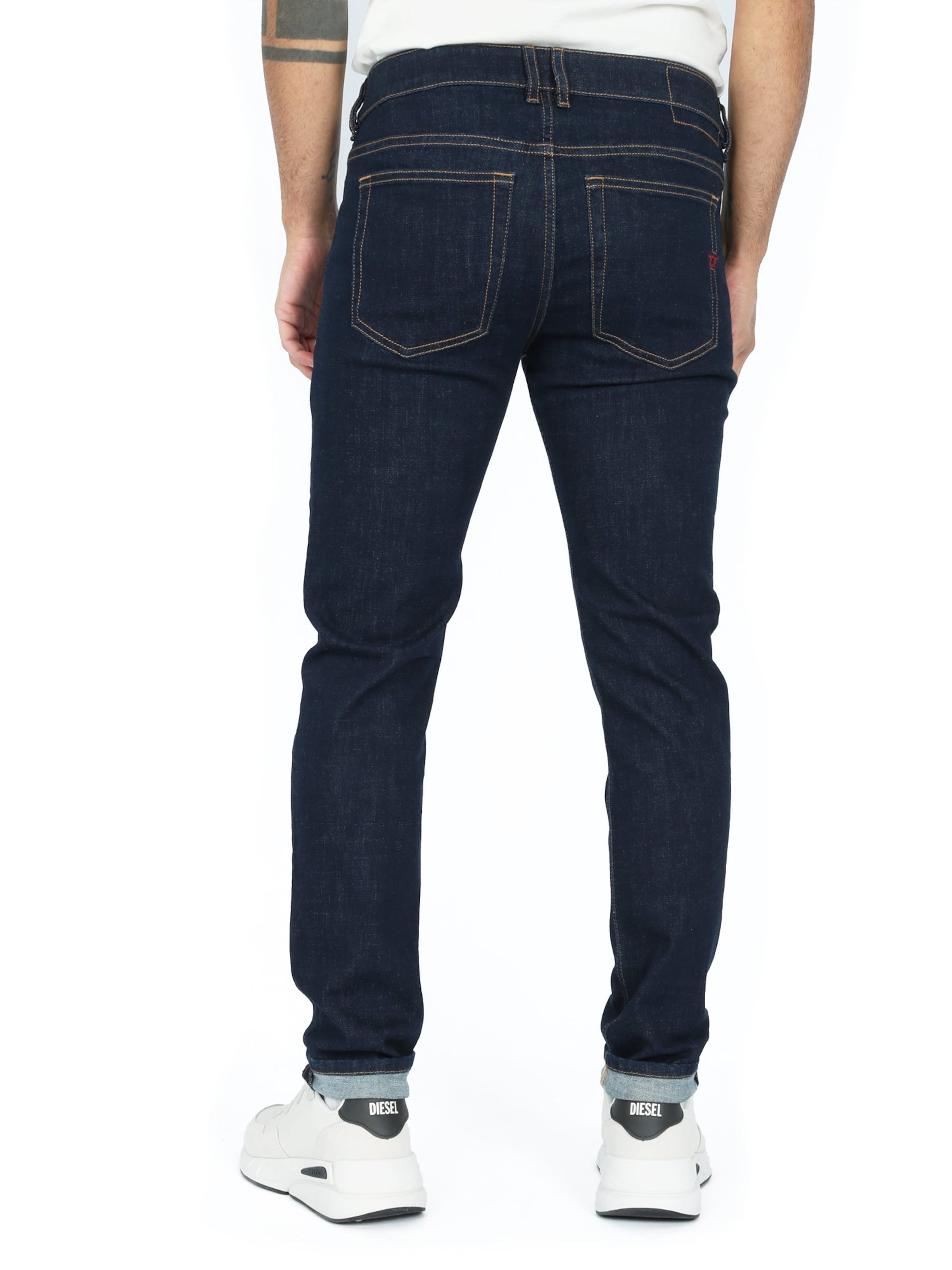 DIESEL Skinny Jeans '1979 Sleenker' in Blauw