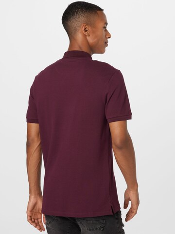 T-Shirt Lyle & Scott en rouge