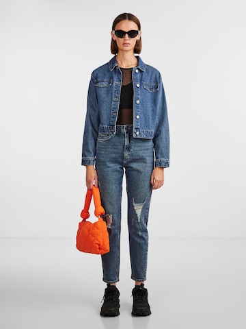 PIECES Regular Jeans 'BELLA' in Blau