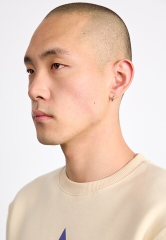 ALPHA INDUSTRIES Sweatshirt in White