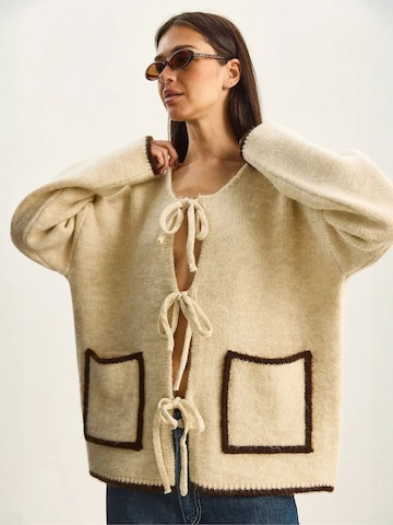 Giacchetta 'Strickjacken' di Bianco Lucci in beige