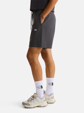 THE NORTH FACE Loosefit Nadrág 'Essential' - szürke