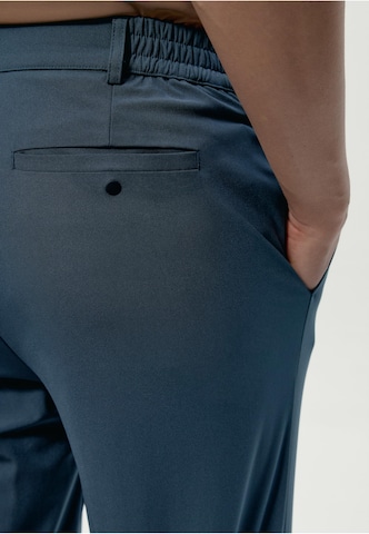 Born Living Yoga Regular Broek 'Cannon' in Blauw