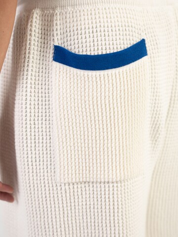 Alessandro Magno Loose fit Workout Pants in White