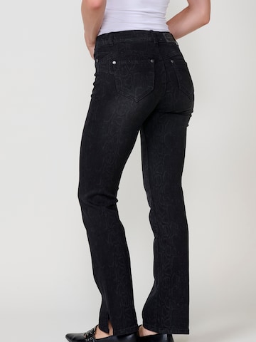 KOROSHI Regular Jeans in Zwart