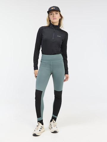 PROTEST Regular Outdoorbroek 'PRTFINAL' in Groen: voorkant