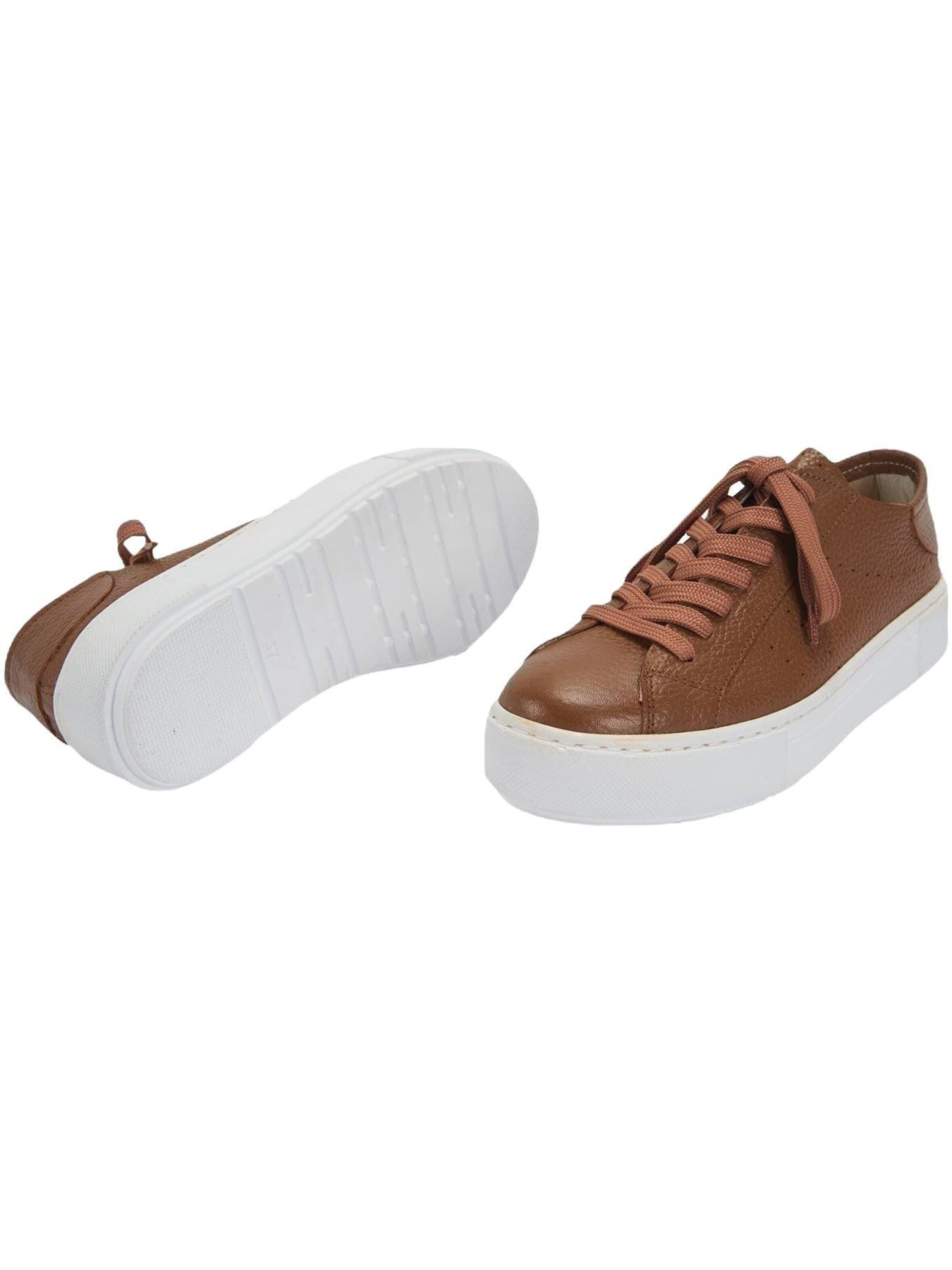 Desa Classic Flats 'Trainer' in Brown
