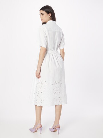 Robe UNITED COLORS OF BENETTON en blanc