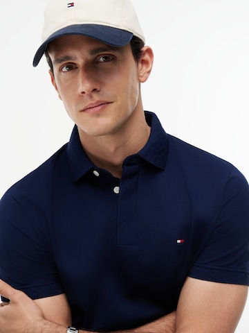 TOMMY HILFIGER Poloshirt in Blau