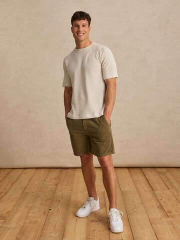 DAN FOX APPAREL Normální Kalhoty 'Marlo' – zelená