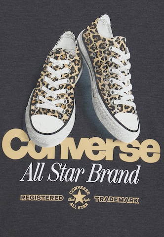 CONVERSE T-shirt i grå