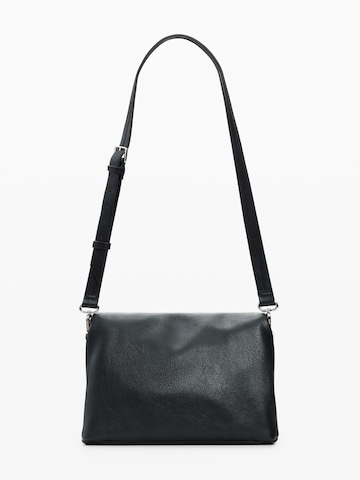 Desigual Τσάντα ώμου σε μαύρο