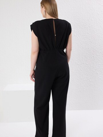 Trendyol Curve Комбинезон в Черный