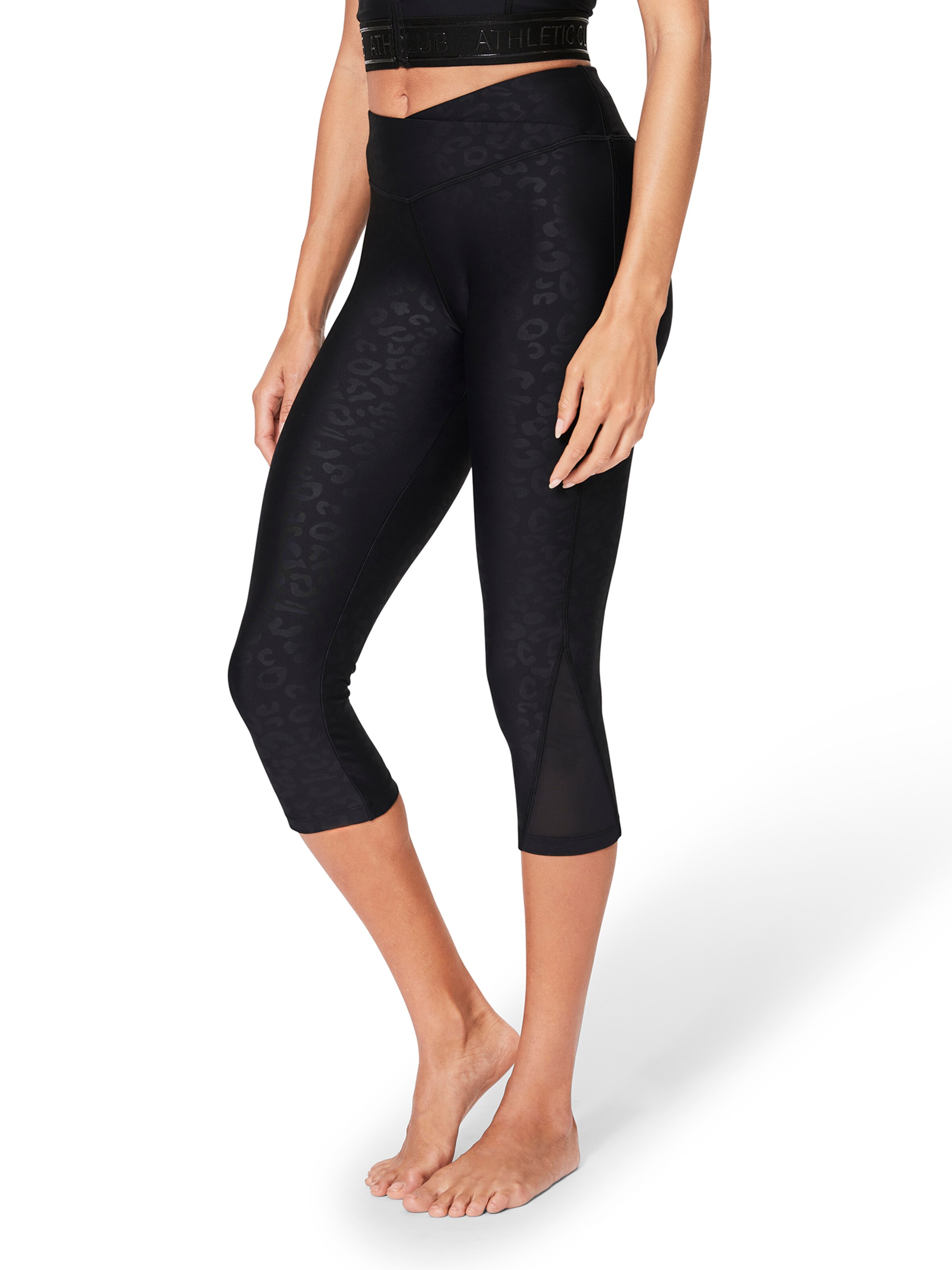 LASCANA ACTIVE Slimfit Leggingsit värissä musta: etupuoli