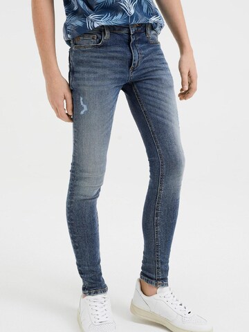 WE Fashion Skinny Jeans in Blue: front