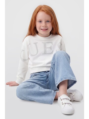 GUESS Sweatshirt in White