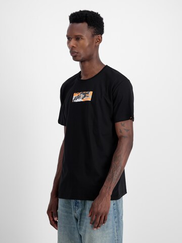 ALPHA INDUSTRIES Μπλουζάκι σε μαύρο