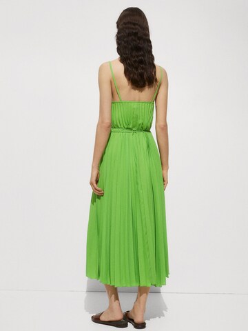 MANGO Kleid 'Fortuny7' in Grün