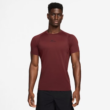 NIKE Funktionsshirt in Rot: Vorderseite