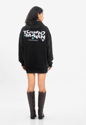 Tom Barron Sweatshirt in Black