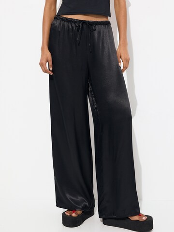 Wide Leg Pantalon Pull&Bear en noir