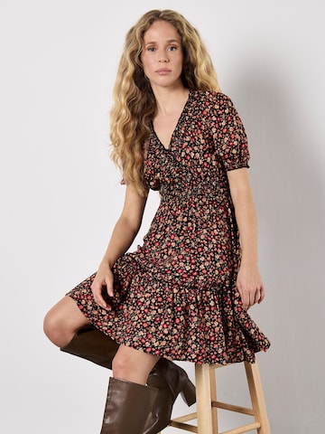 Apricot Jurk in Gemengde kleuren