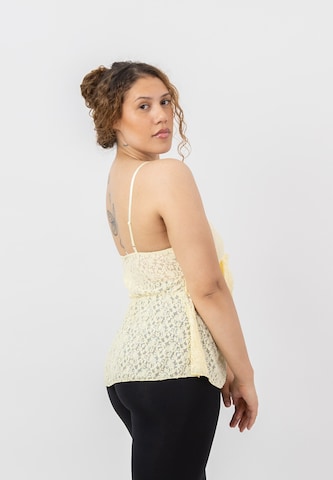 Haut Elara en jaune